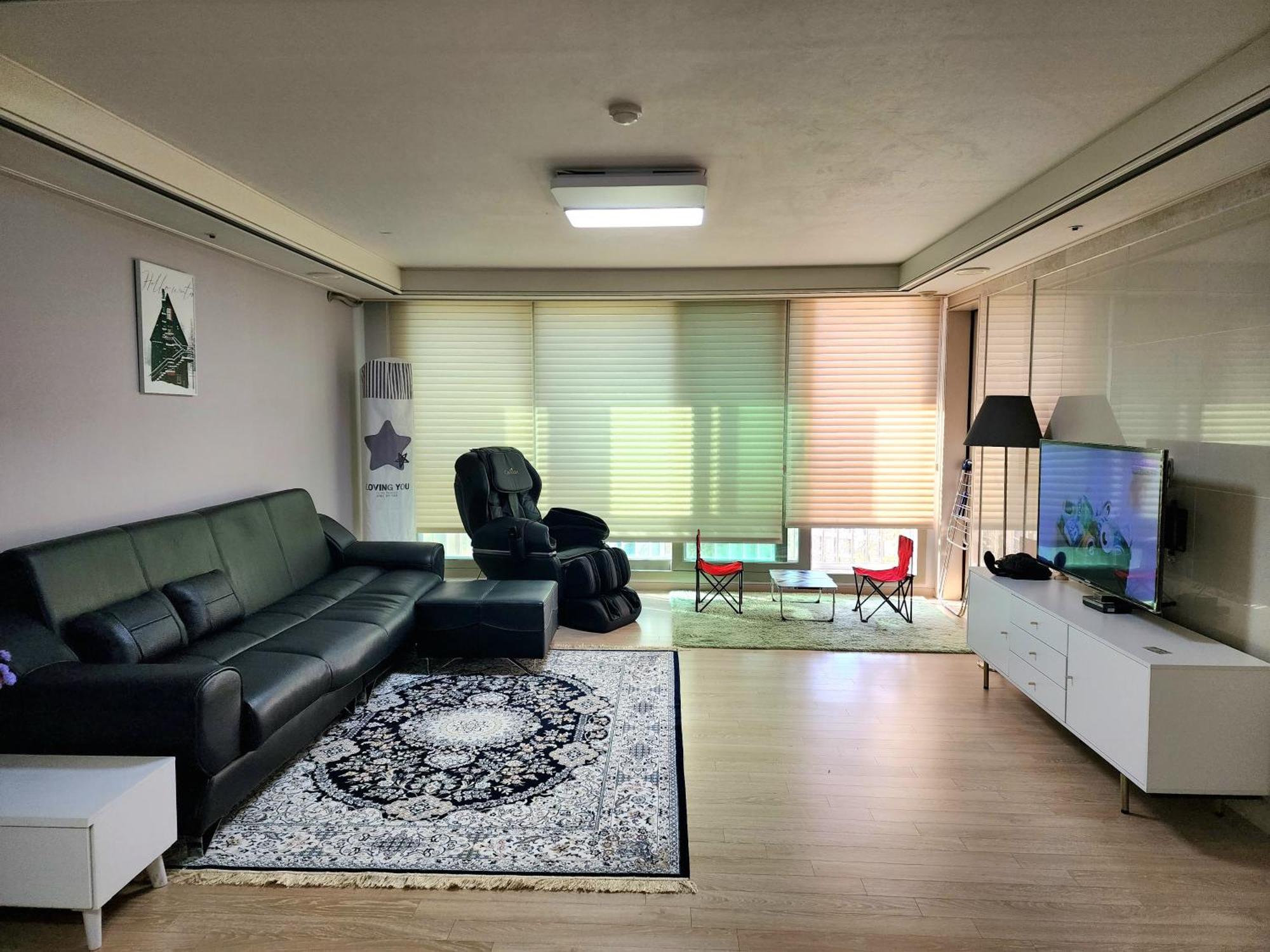 Near The Swiss Grand 110㎡ 3bedrooms Apartment Seoul