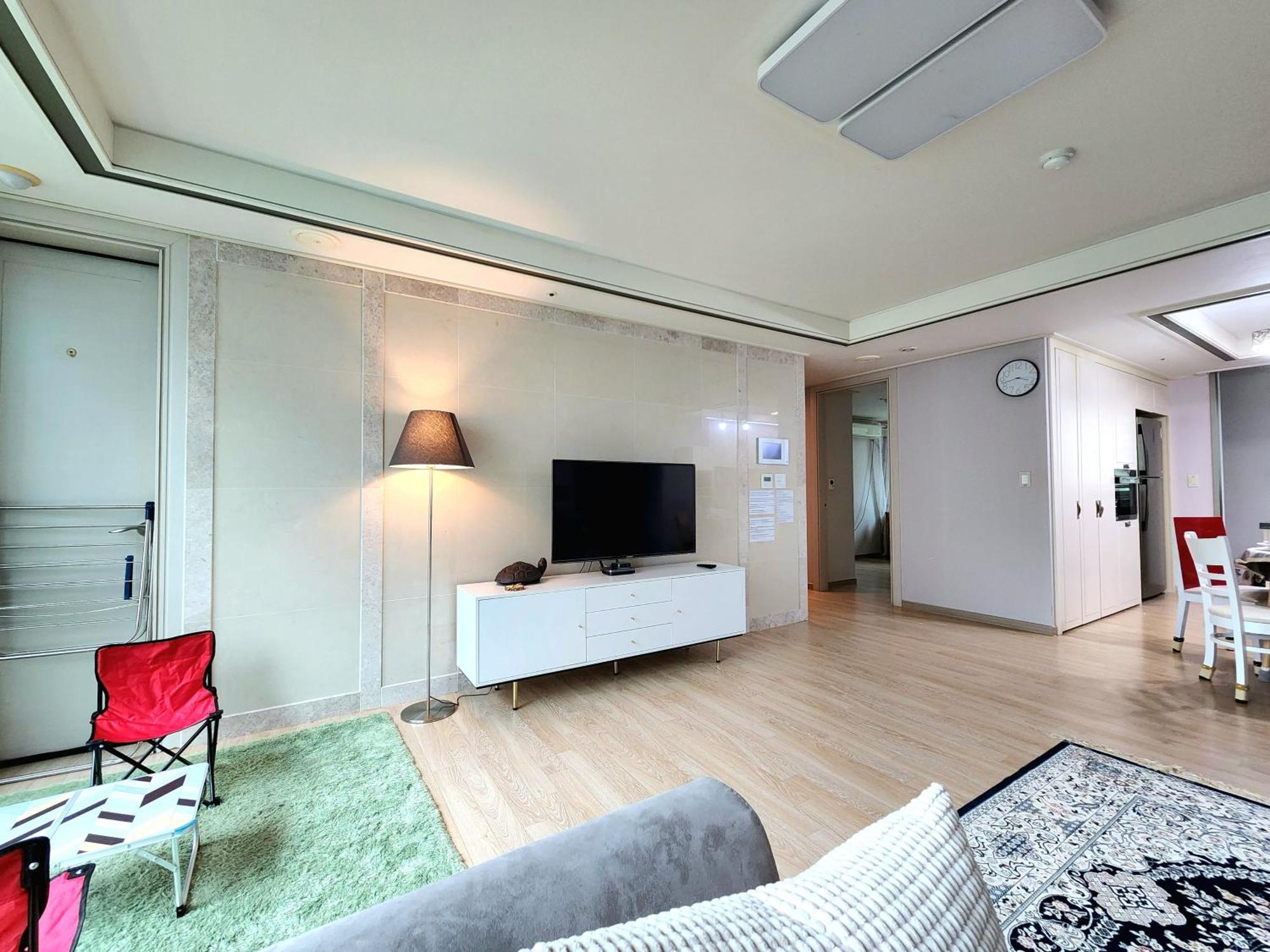 Near The Swiss Grand 110㎡ 3bedrooms Seoul